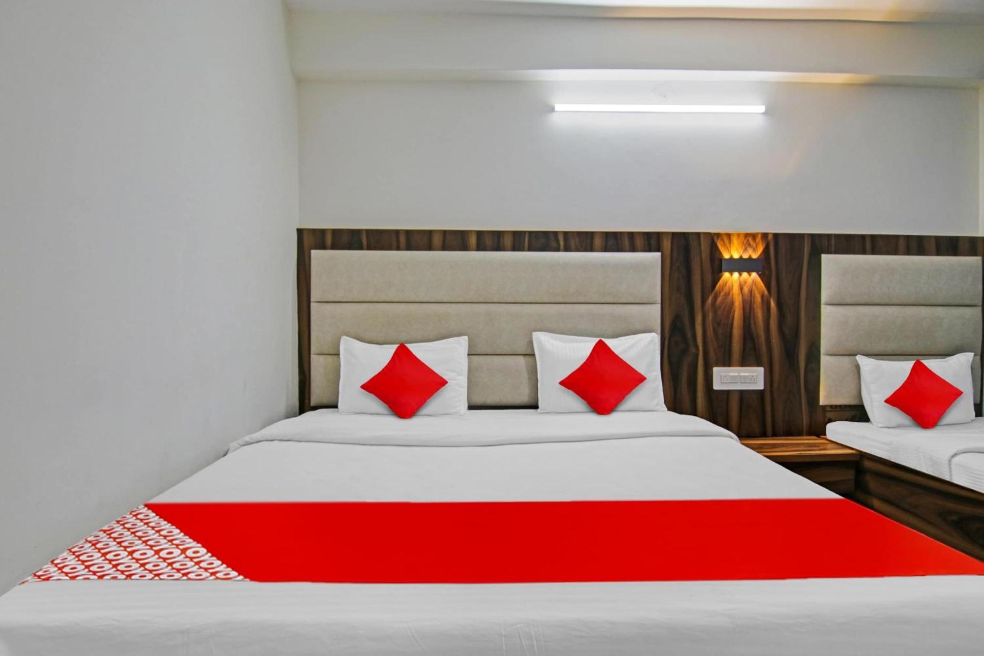Hotel O Alfa Manāli Extérieur photo